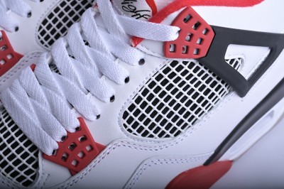 Jordan 4 Retro Fire Red (2020)    DC7770-160