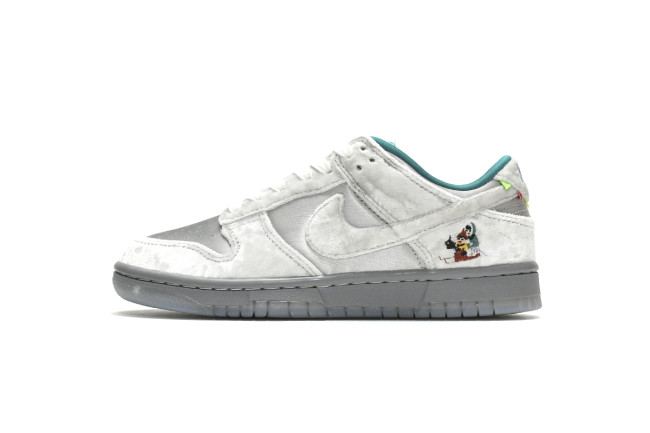 Nike Dunk Low Ice (Women's)     DO2326-001