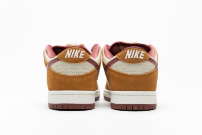 Nike SB Dunk Low Pro Dark Russet Cedar       BQ6817-202