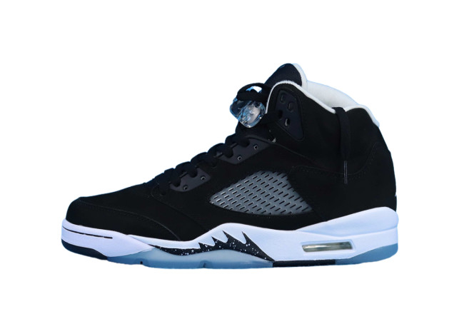 Jordan 5 Retro Oreo   136027-035