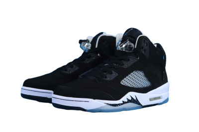 Jordan 5 Retro Oreo   136027-035