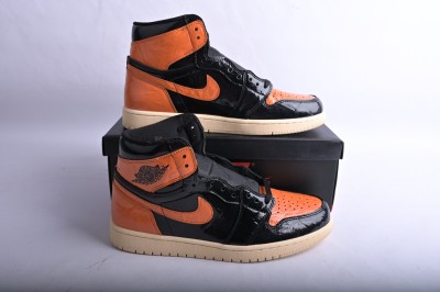 Jordan 1 Retro High Shattered Backboard 3.0    555088-028