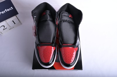 Jordan 1 Retro High OG Patent Bred         555088-063