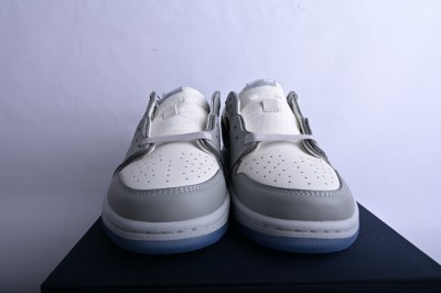 Jordan 1 Retro Low Dior   CN8608-002