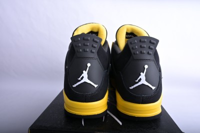 Jordan 4 Retro Thunder (2012)         308497-008