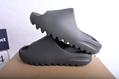 adidas Yeezy Slide Onyx    HQ6448