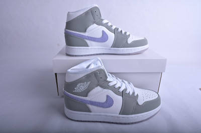 Jordan 1 Mid Wolf Grey Aluminum (W)       BQ6472-105