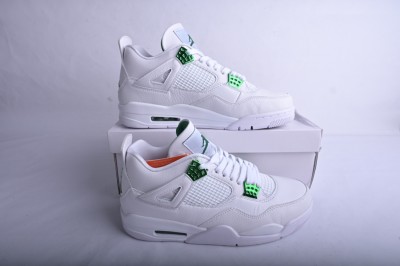 Jordan 4 Retro Metallic Green      CT8527-113