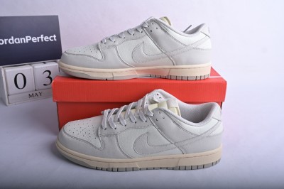 Nike Dunk Low Sail Light Bone (W)       DD1503-107