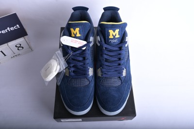 Jordan 4 Retro Michigan      AJ4-1036660