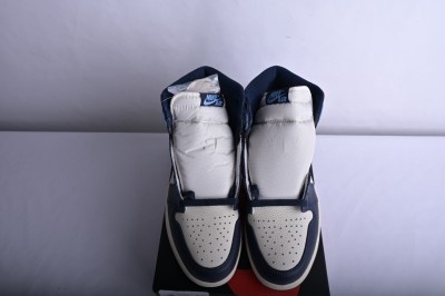 Jordan 1 Retro High Obsidian UNC        555088-140