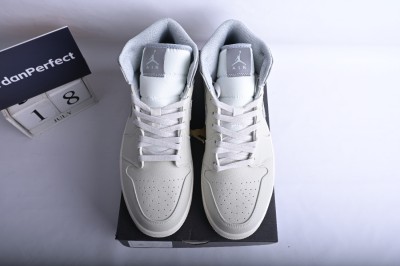 Jordan 1 Mid Light Bone        852542-003