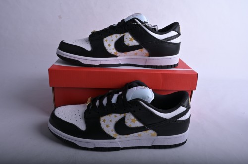 Nike SB Dunk Low Supreme Stars Black (2021)      DH3228-102