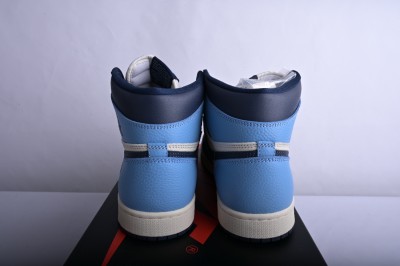 Jordan 1 Retro High Obsidian UNC        555088-140