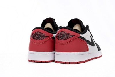 Jordan 1 Retro Low OG Black Toe (2023)     CZ0790-106