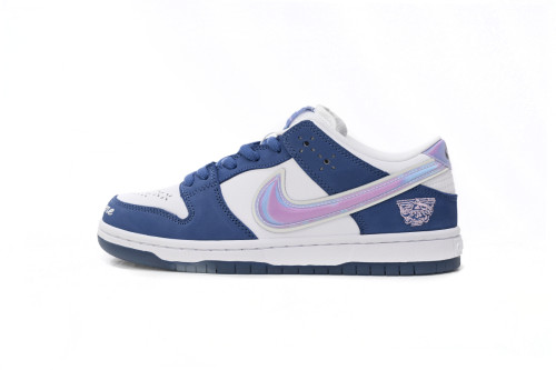 Nike SB Dunk Low Born x Raised One Block At A Time        FN7819-400