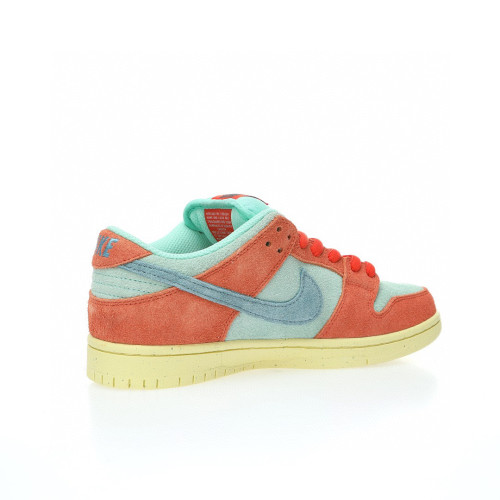 Nike SB Dunk Low Orange Emerald Rise    DV5429-800