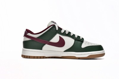 Nike Dunk Low Gorge Green   FB7160-161