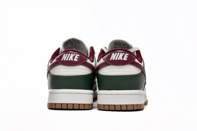 Nike Dunk Low Gorge Green   FB7160-161