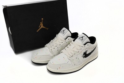Jordan 1 Low SE Paint Splatter (GS)   DH3295-100