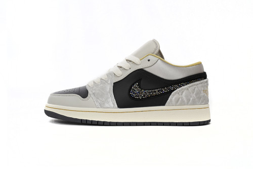 Jordan 1 Low Beaded Swoosh      DV1762-001