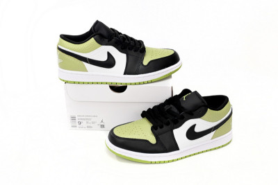 Jordan 1 Low Snakeskin Vivid Green (Women's)   DX4446-301