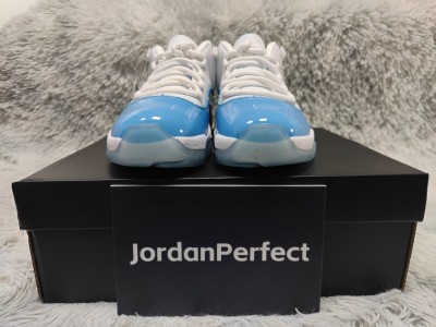 Jordan 11 Retro Low University Blue (2017)        528895-106