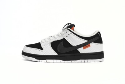 Nike SB Dunk Low TIGHTBOOTH   FD2629-100