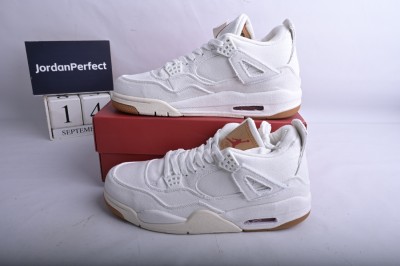 Jordan 4 Retro Levi's White (Levi's Tag)   AO2571-100