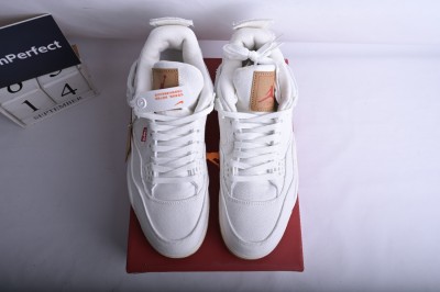 Jordan 4 Retro Levi's White (Levi's Tag)   AO2571-100