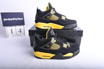 Jordan 4 Retro Thunder (2023)       DH6927-017