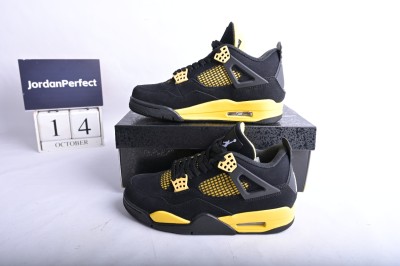 Jordan 4 Retro Thunder (2023)       DH6927-017