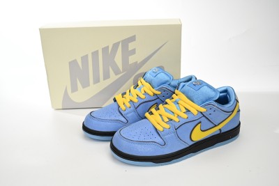 The Powerpuff Girls x Dunk Low Pro SB QS 'Bubbles'    FZ8320-400