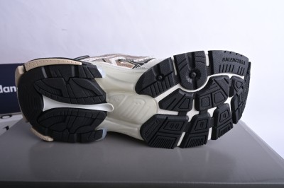 Bale*ci*ga  Triple S Black