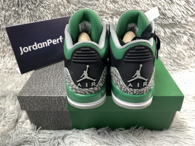 Jordan 3 Retro Pine Green   CT8532-030