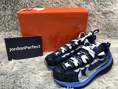 Sarai x NIKE VAPORWAFFLE     DD1875-700F