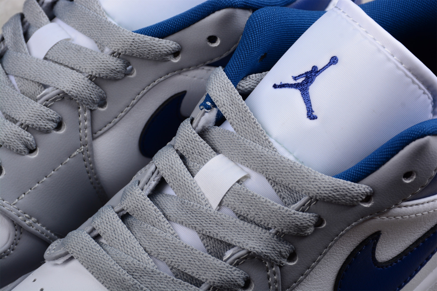 Jordan 1 Low Stealth French Blue (W) DC0774-042