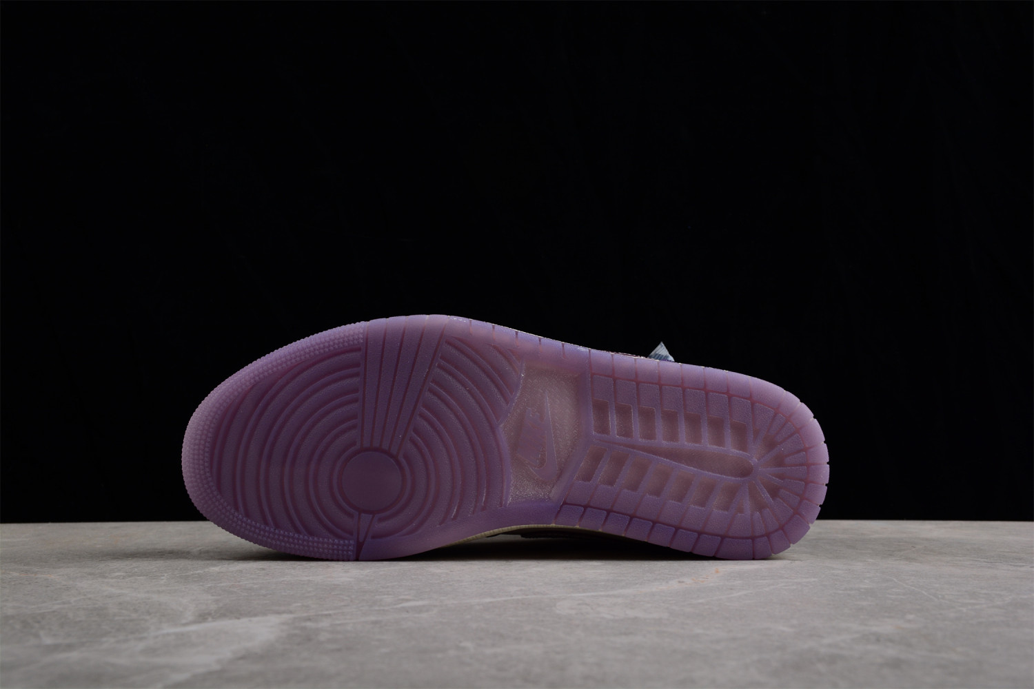 Jordan 1 Low Pastel Purple (W) DZ2768-651