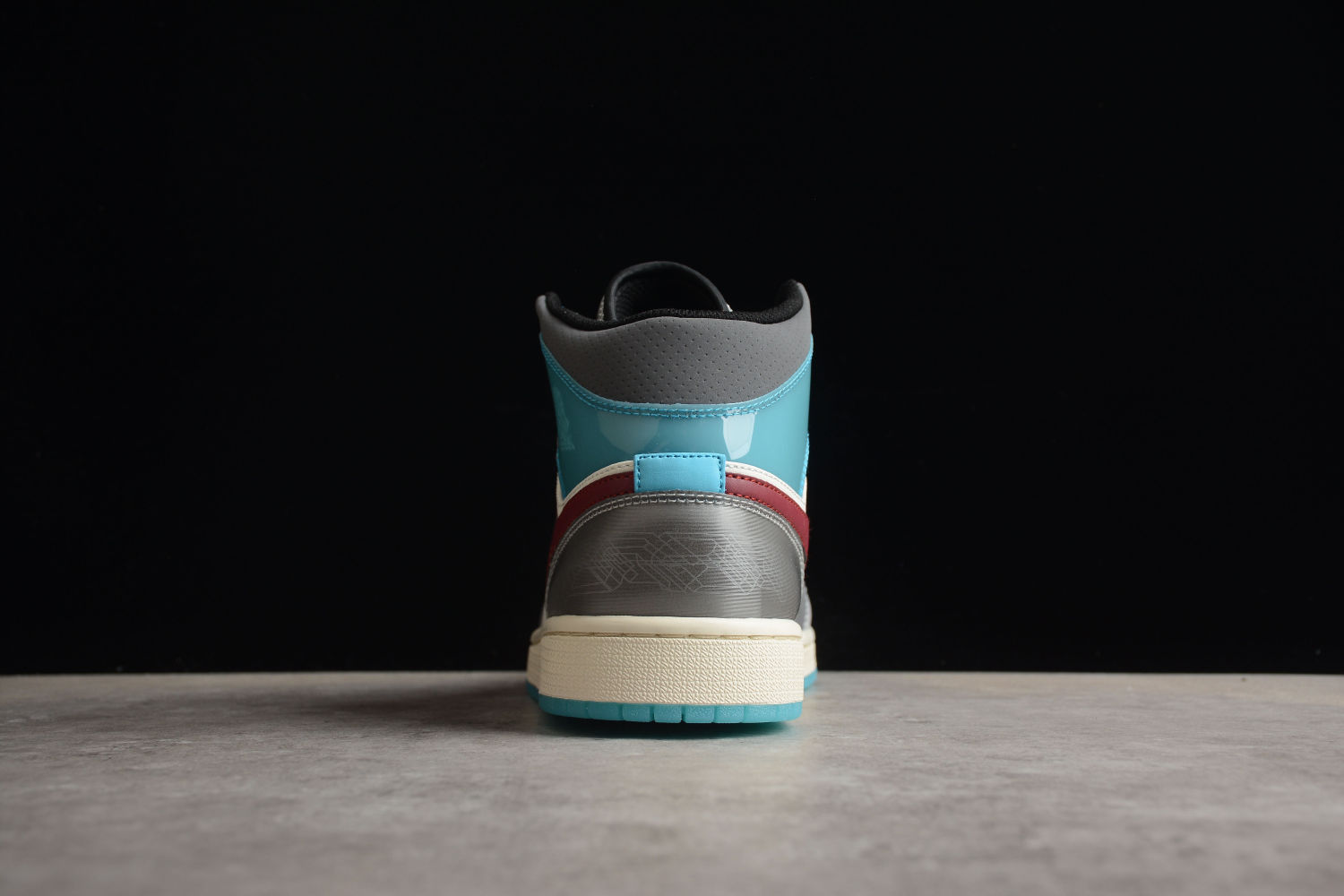 Jordan 1 Mid SE Exploration Unit FFB1870-161