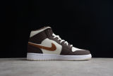 Jordan 1 Mid SE Brown Basalt Oatmeal (W) DO6699-200