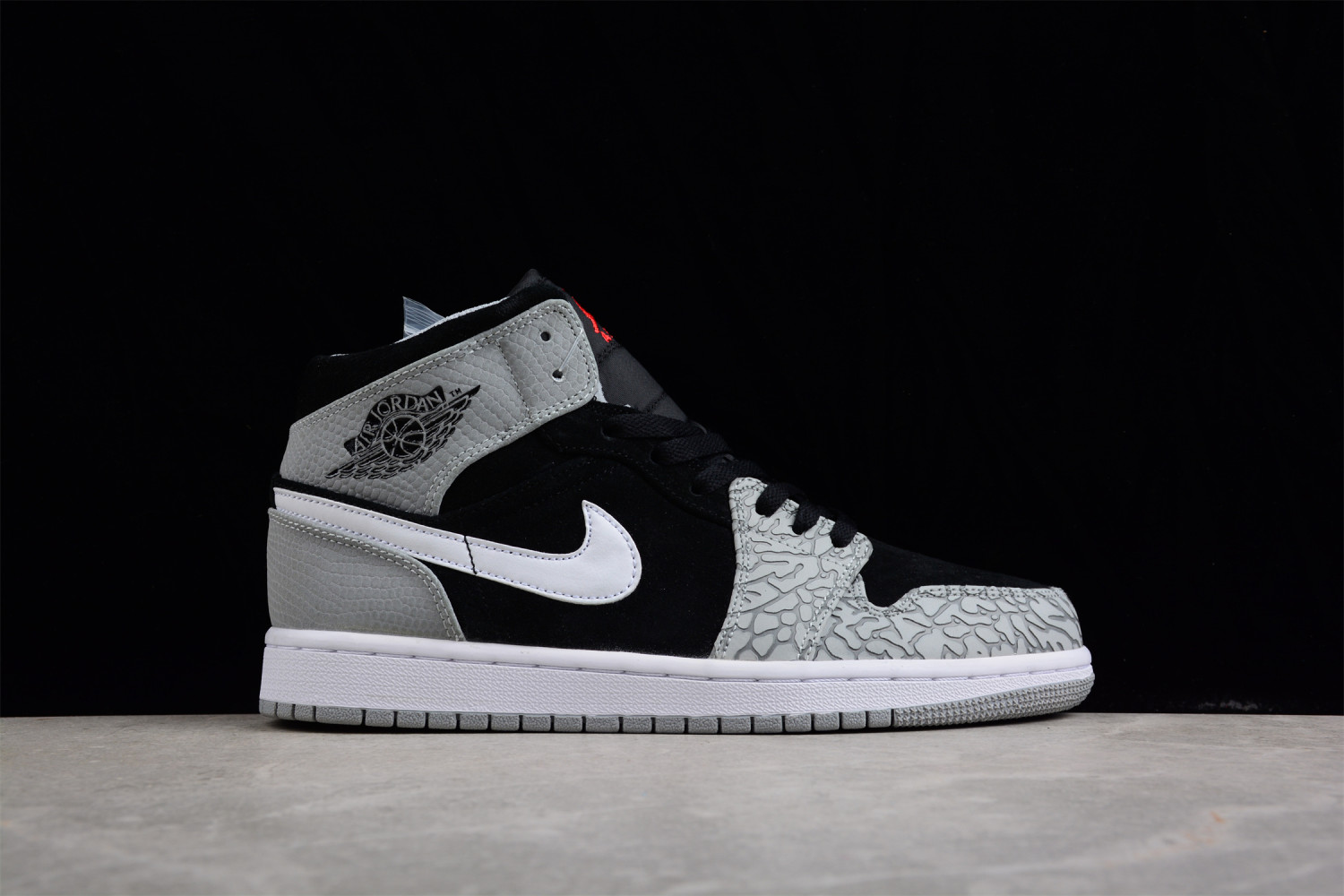 Jordan 1 Mid SE Elephant Print DM1200-016