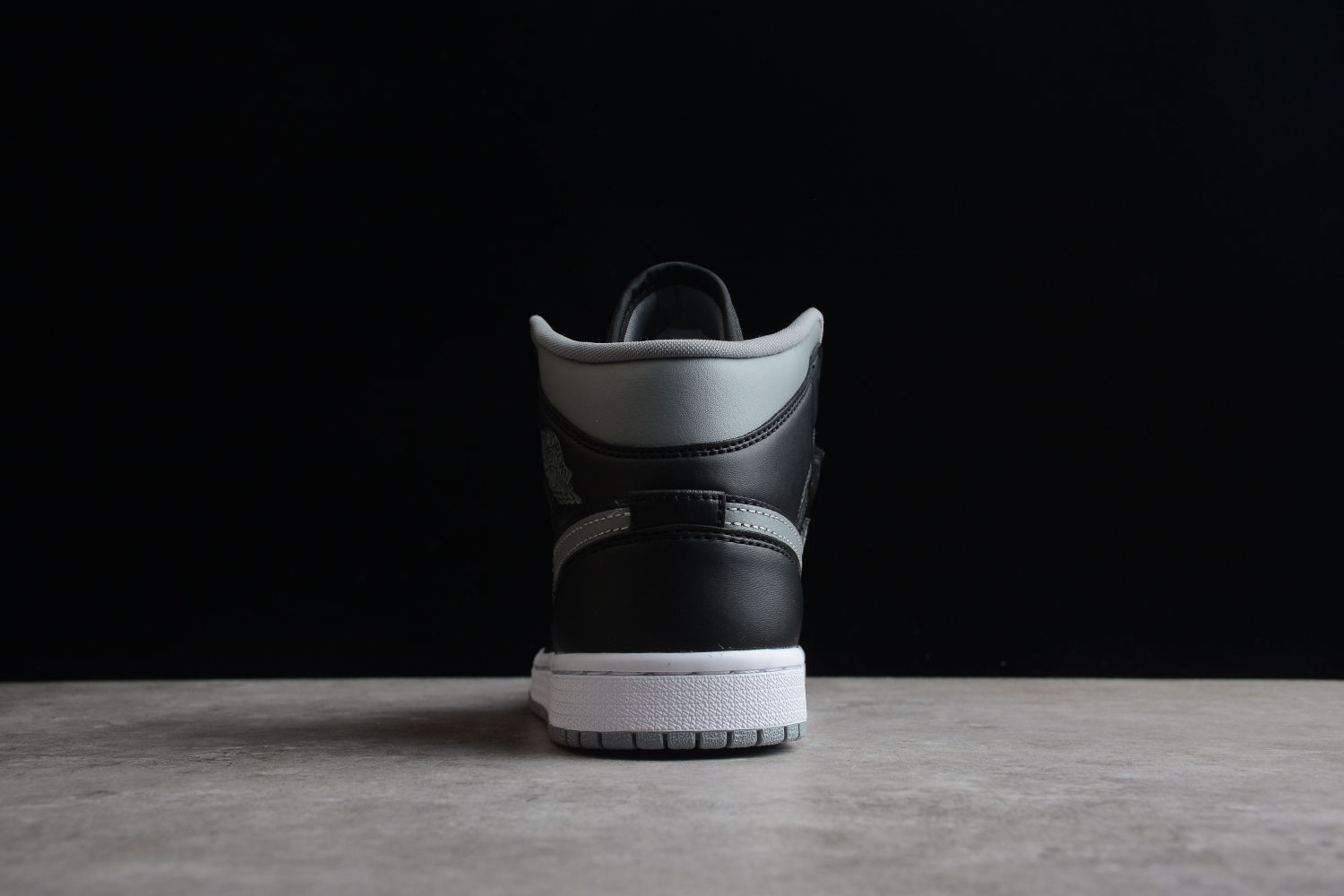Jordan 1 Mid Shadow (W) BQ6472-007