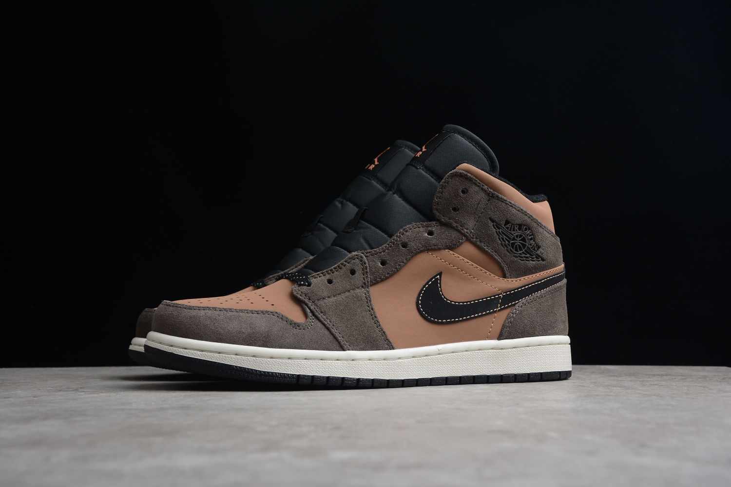 Jordan 1 Mid SE Dark Chocolate DC7294-200