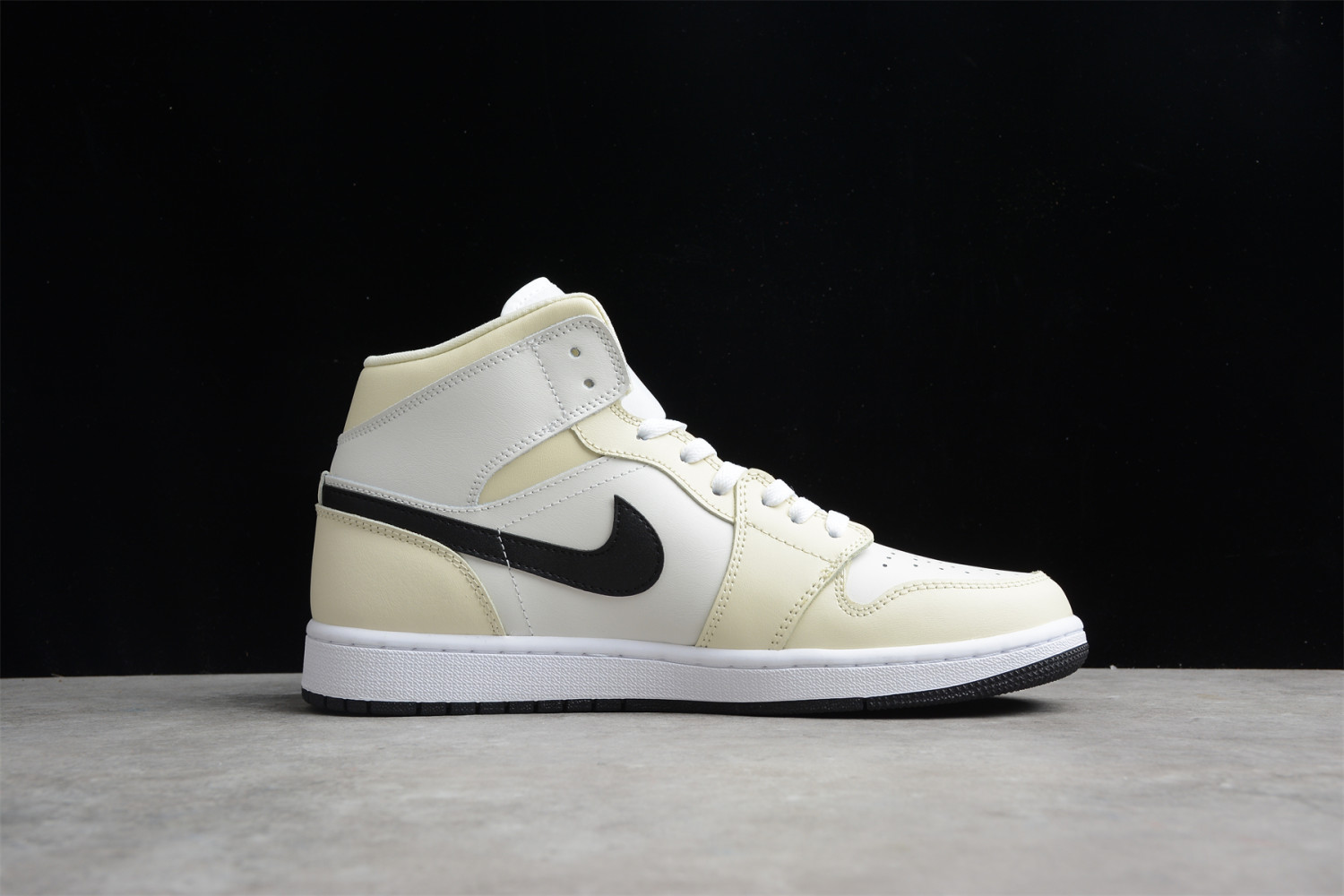 Jordan 1 Mid Coconut Milk (W) BQ6472-121