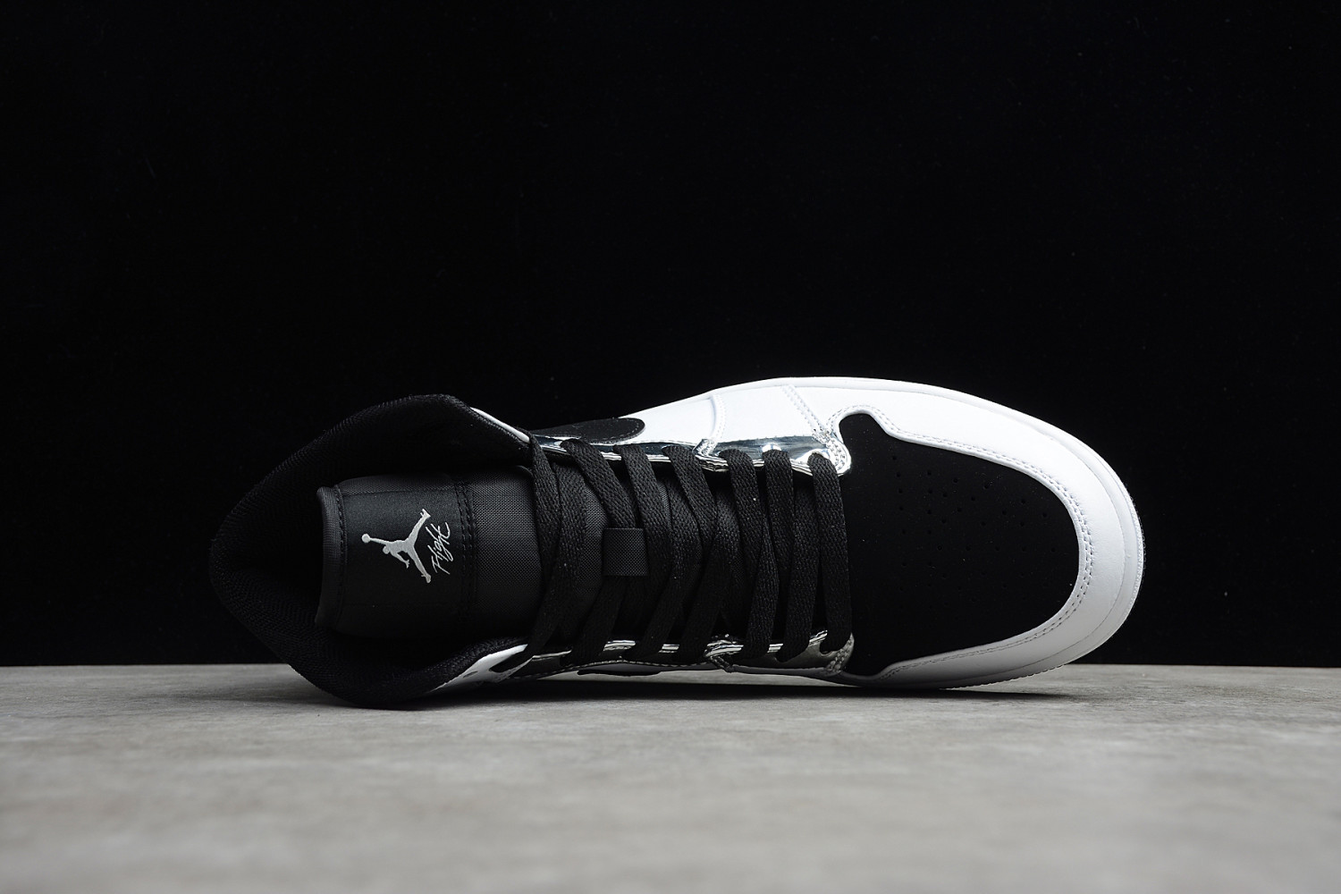 Jordan 1 Mid Alternate Think 16 554724-121