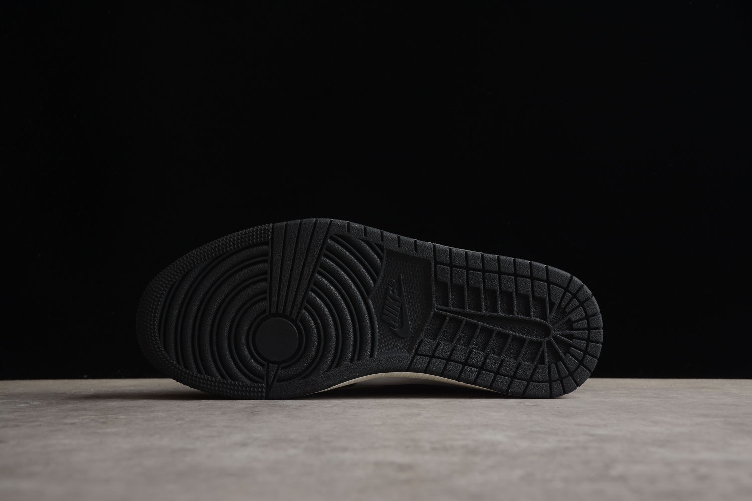 Jordan 1 Mid Wear-Away Chicago DV9565-006