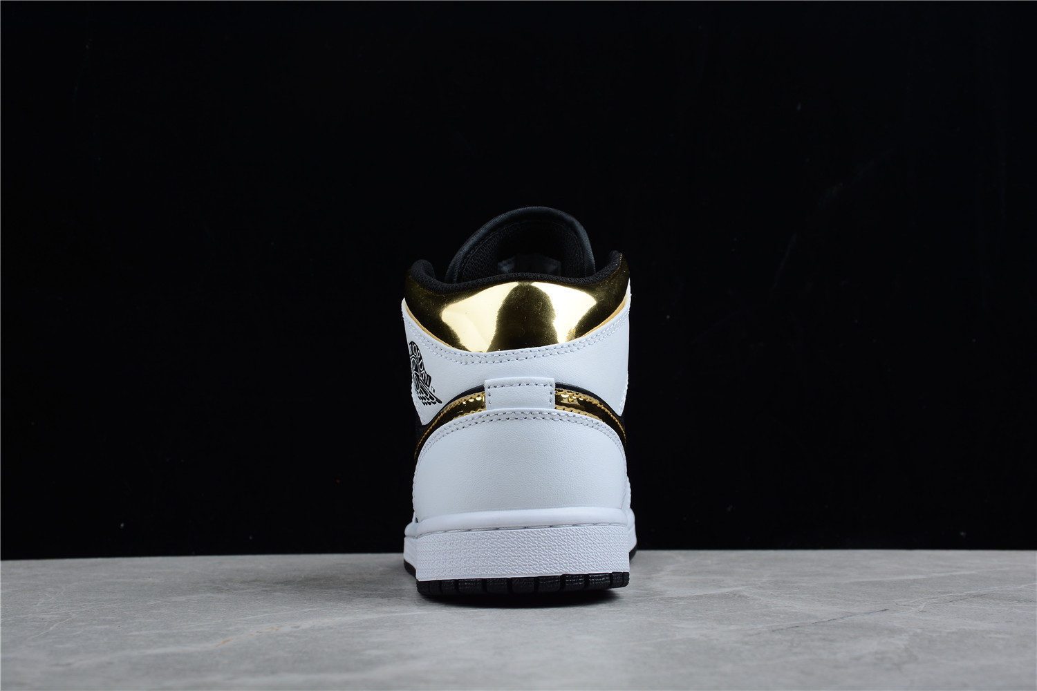 Jordan 1 Mid White Gold Black (GS) 554724-190