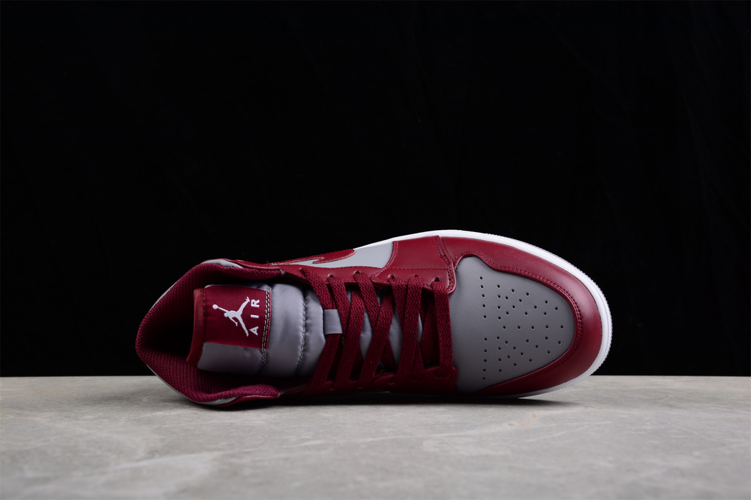 Jordan 1 Mid Cherrywood Red  DQ8426-615