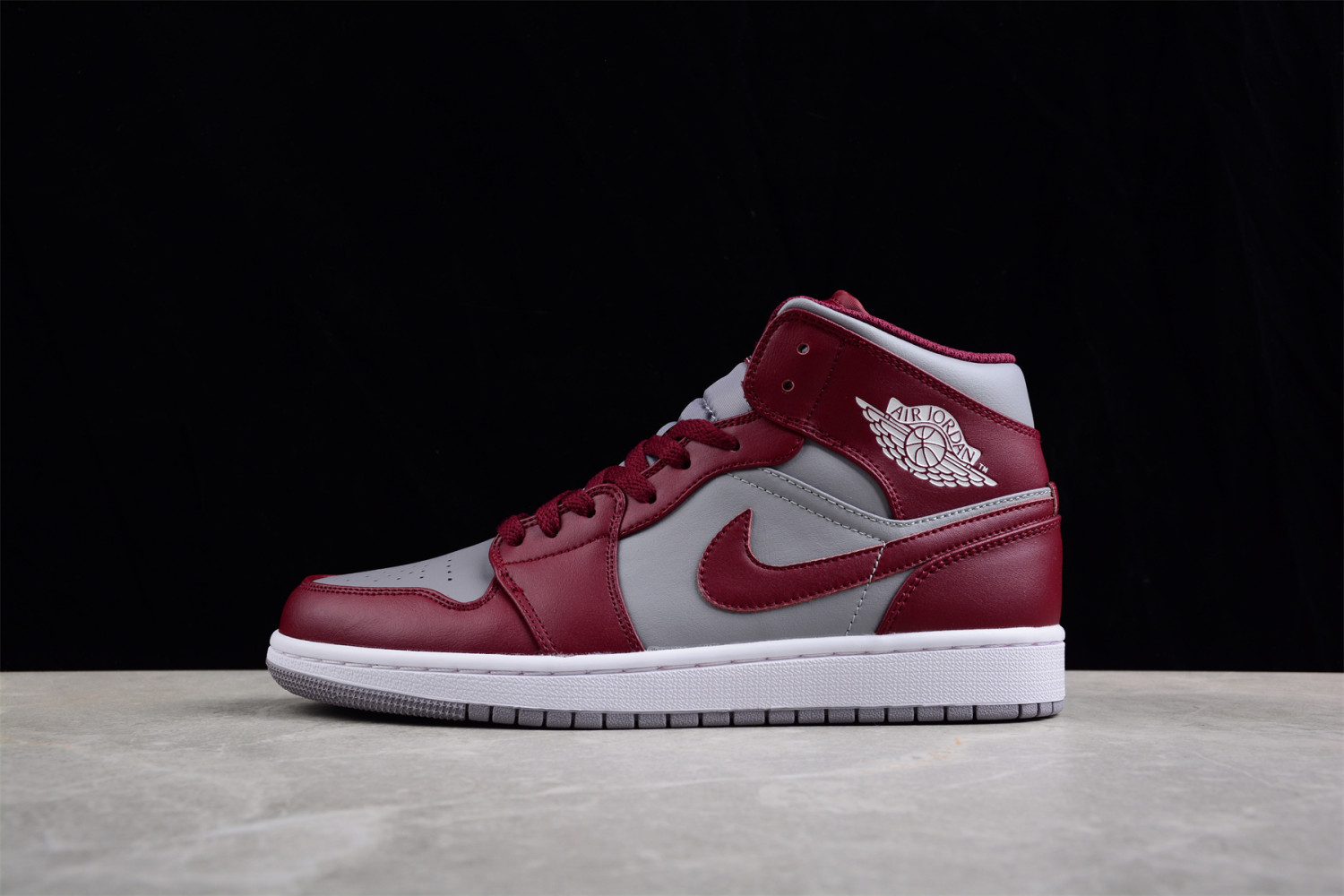 Jordan 1 Mid Cherrywood Red  DQ8426-615