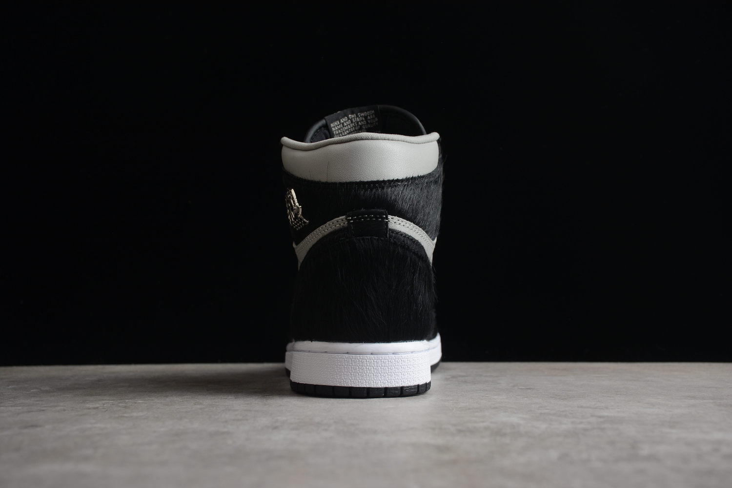 Jordan 1 Retro High OG Twist 2.0 Medium Grey (W) DZ2523-001